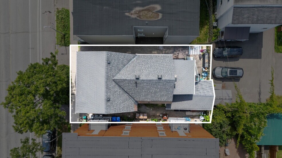 More Photos Of Cobourg St, Ottawa Apartments For Sale