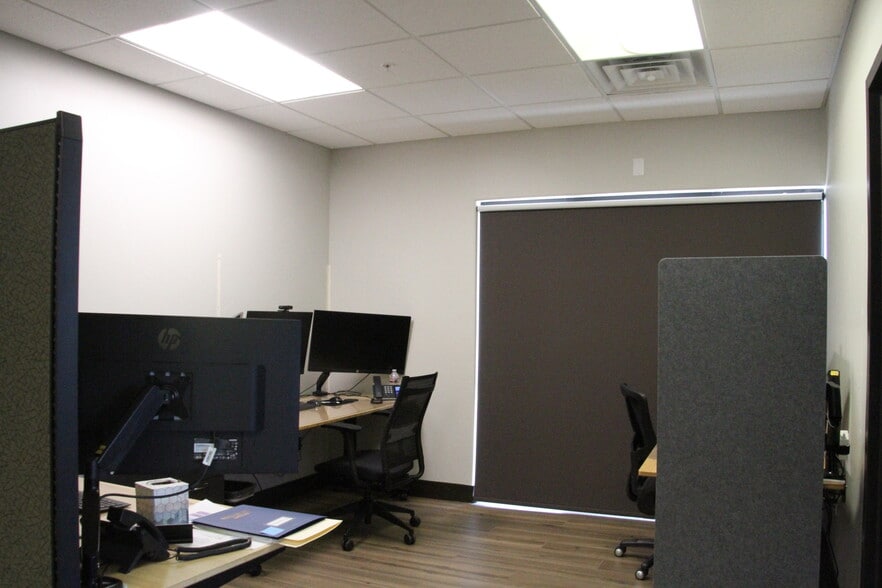 More Photos Of 668 E 12225 S, Draper Office For Lease