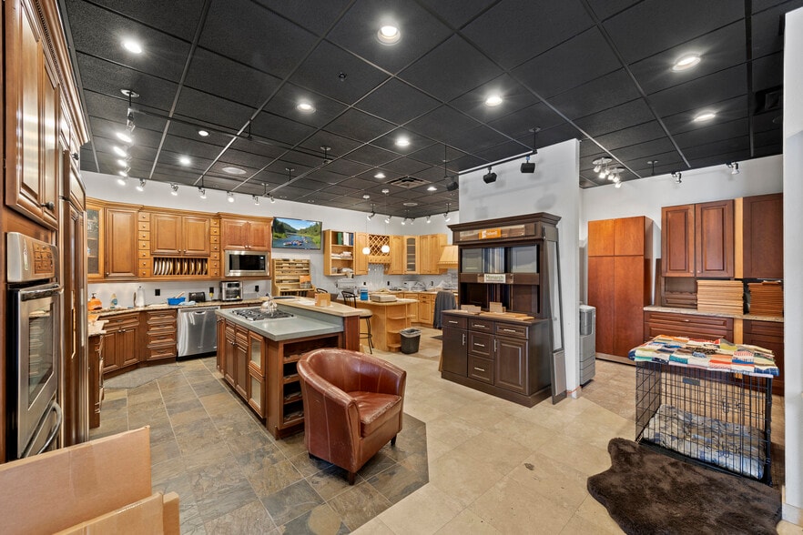 More Photos Of 1255 W 47th Ave, Denver Warehouse For Sale