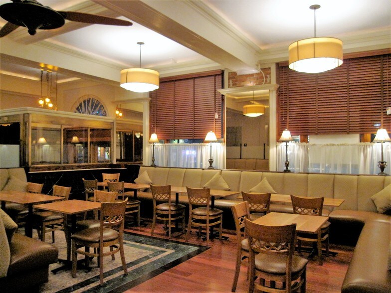 More Photos Of 43-45 State St, Montpelier Storefront Retail Office For Lease