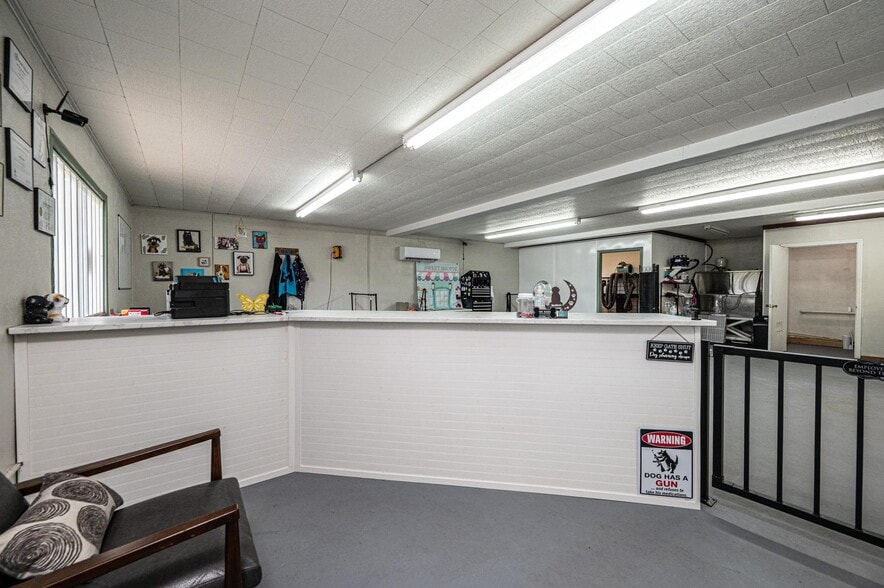 More Photos Of 304 Virginia St SW, Lenoir Storefront Retail Office For Sale