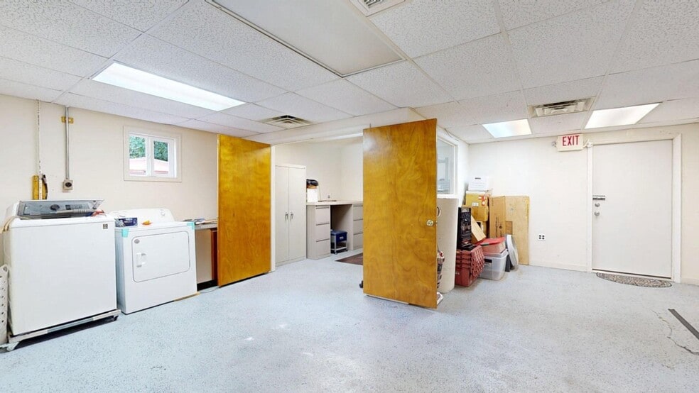 More Photos Of 143-147 W Hampton St, Pemberton borough Warehouse For Sale