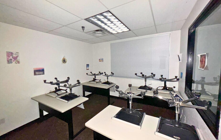 More Photos Of 21620 N 26th Ave, Phoenix Warehouse For Sale