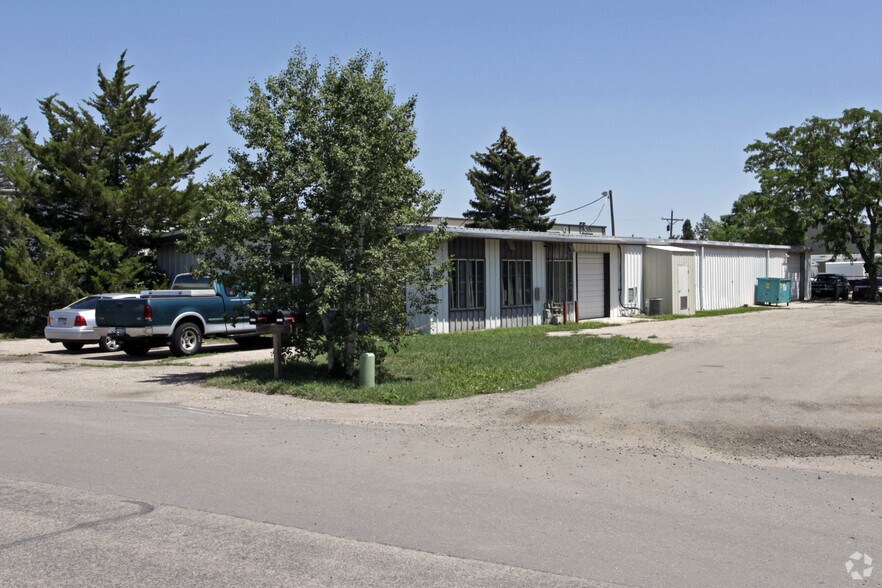 More Photos Of 202 Airpark Dr, Fort Collins Service For Lease