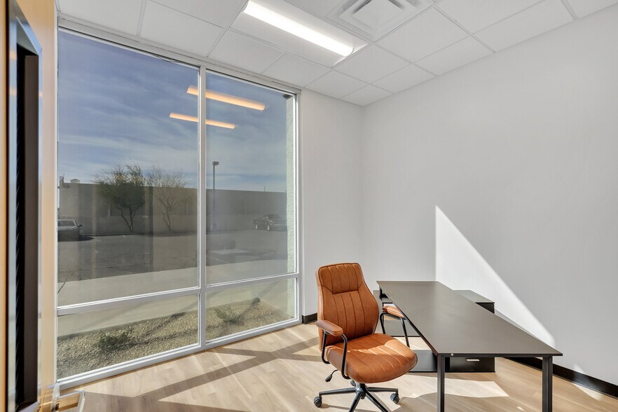 More Photos Of 2820 E Broadway Rd, Mesa Medical For Sale