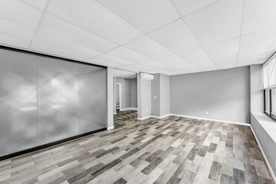 More Photos Of 57 Victory Blvd, Staten Island Storefront Retail Residential For Lease
