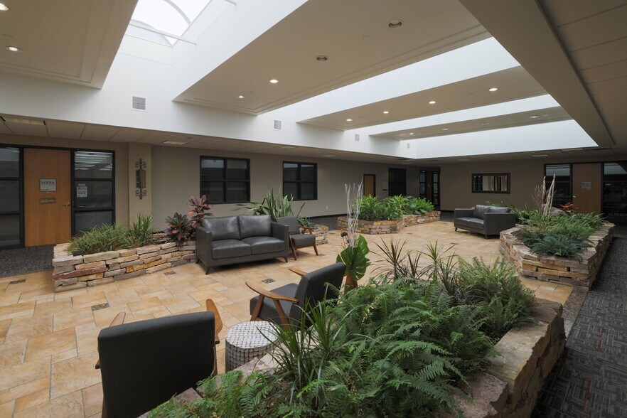 More Photos Of 9220 Bass Lake Rd, New Hope Medical For Lease