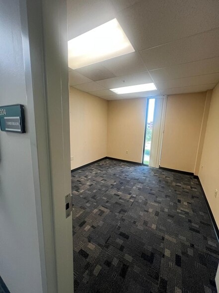 More Photos Of 6100 Griffin Rd, Davie Medical For Lease