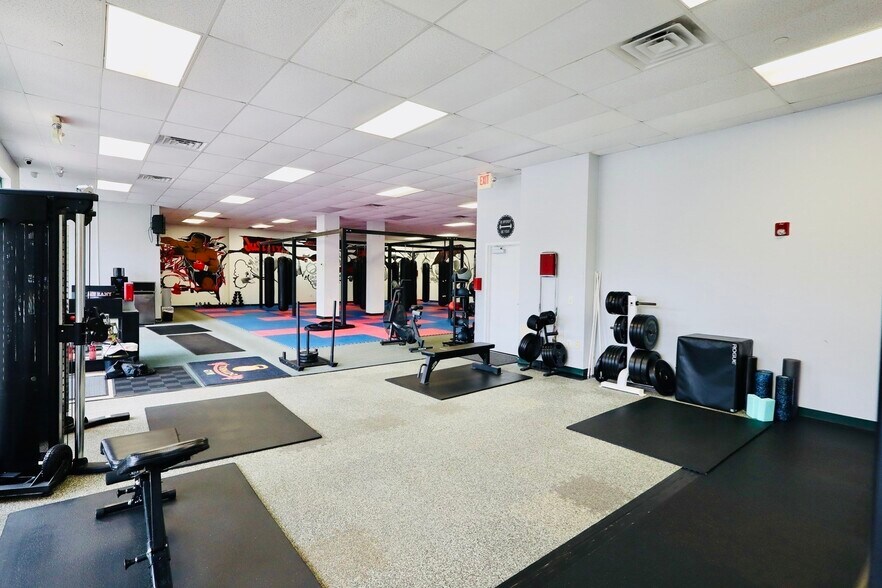 More Photos Of 246 Main St, Hudson Multifamily For Sale