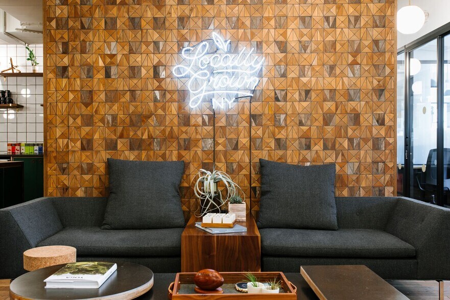 More Photos Of 33 Irving Pl, New York Coworking Space