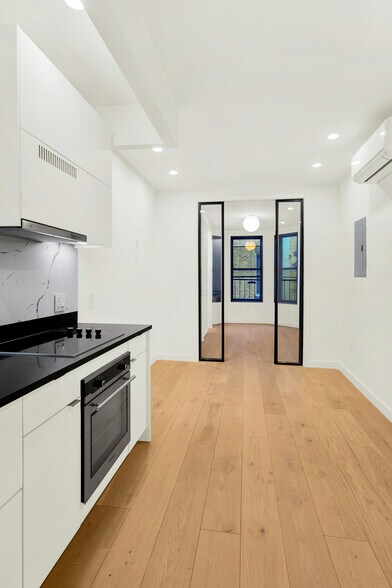 More Photos Of 93 Hicks St, Brooklyn Apartments For Sale