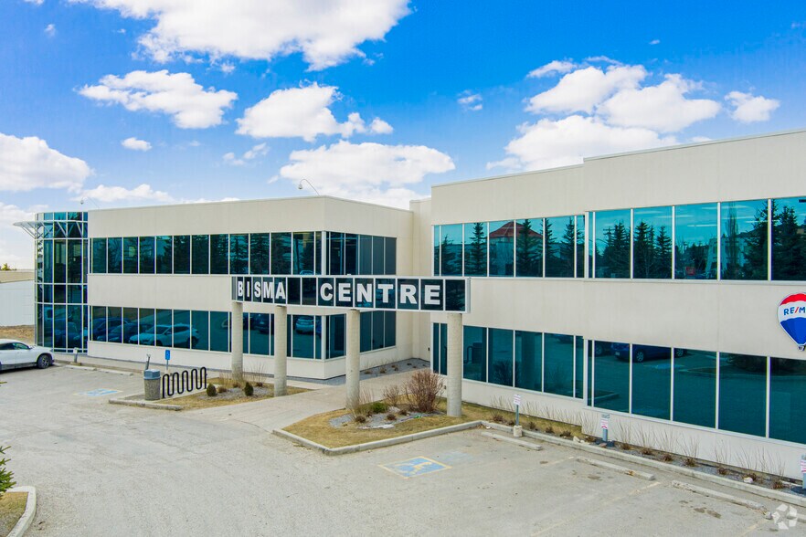 More Photos Of 110 Country Hills Landing NW, Calgary Office For Lease