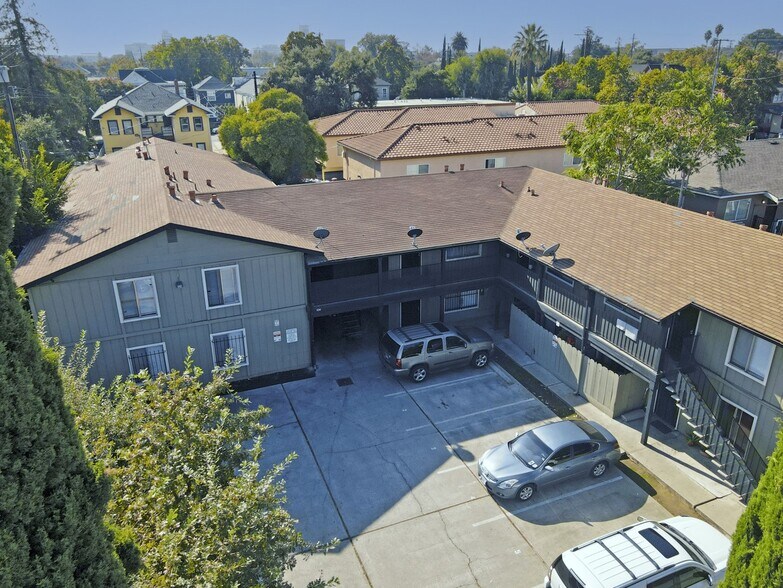 More Photos Of 420 E Rose St, Stockton Apartments For Sale