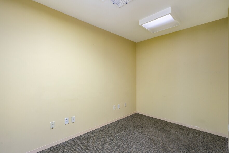 More Photos Of 1301 Grandview Ave, Pittsburgh Office For Lease