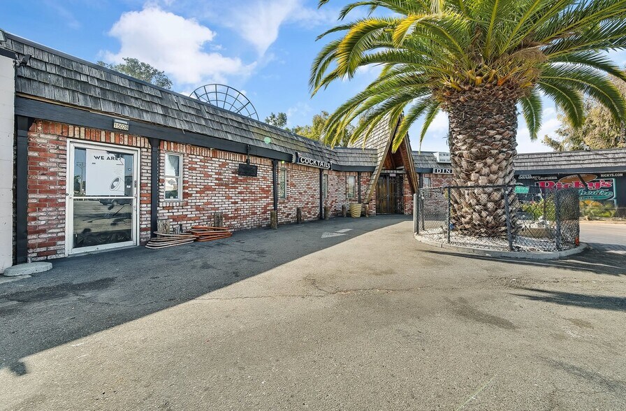 More Photos Of 15028 Hesperian Blvd, San Leandro Freestanding For Sale