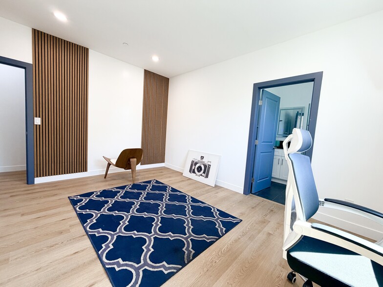 More Photos Of 4627 Rosewood Ave, Los Angeles Multifamily For Sale