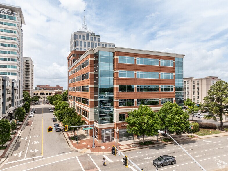 More Photos Of 4500 Main St, Virginia Beach Office For Lease