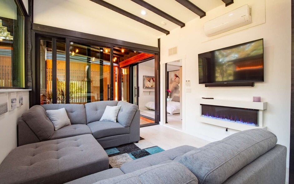 More Photos Of 13951 160th Ter, Mc Alpin Lodge Meeting Hall For Sale