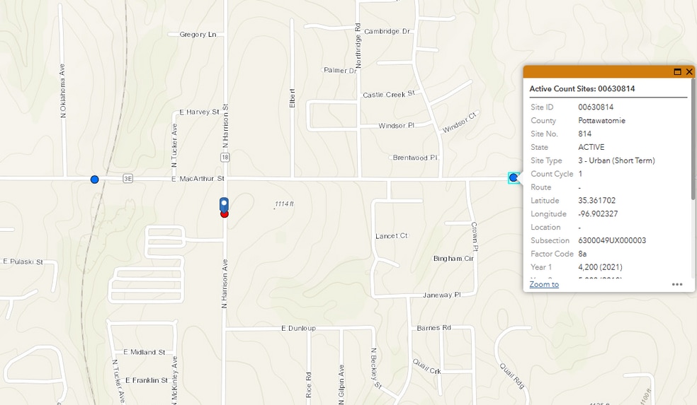 More Photos Of 911 E MacArthur St, Shawnee Showroom For Lease