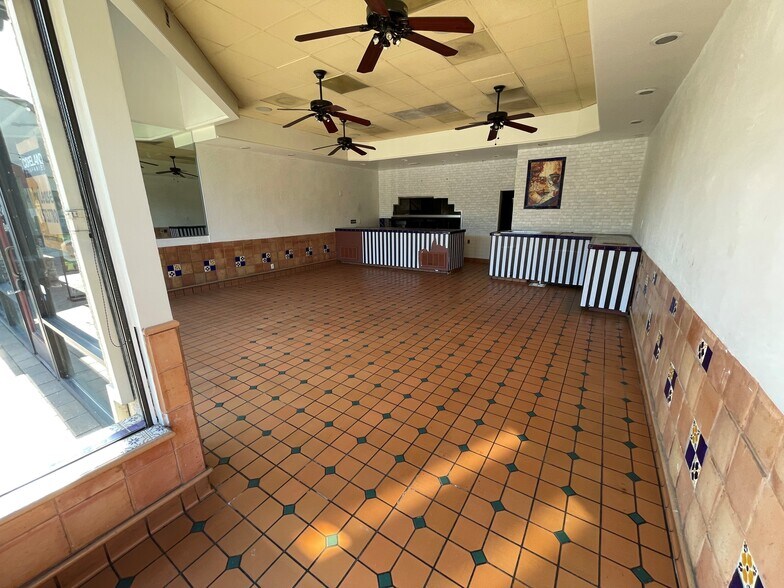 More Photos Of 4178-4250 Barranca Pky, Irvine Storefront For Lease