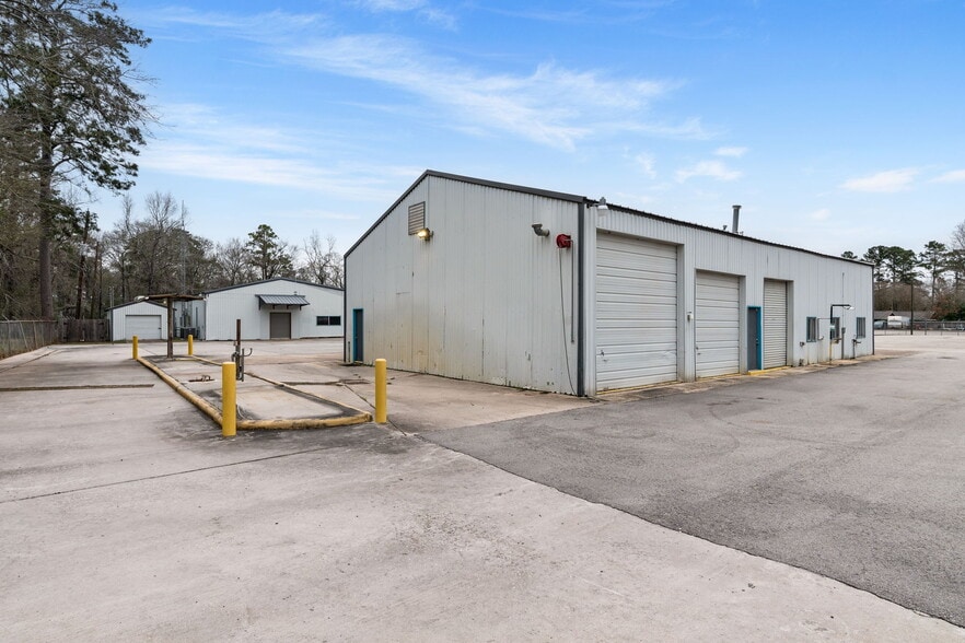 More Photos Of 2200 Sciaaca Rd, Spring Office For Sale