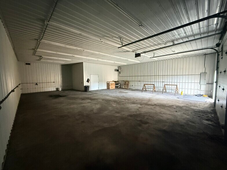 More Photos Of 13125 Old US Route 23, Catlettsburg Industrial For Sale
