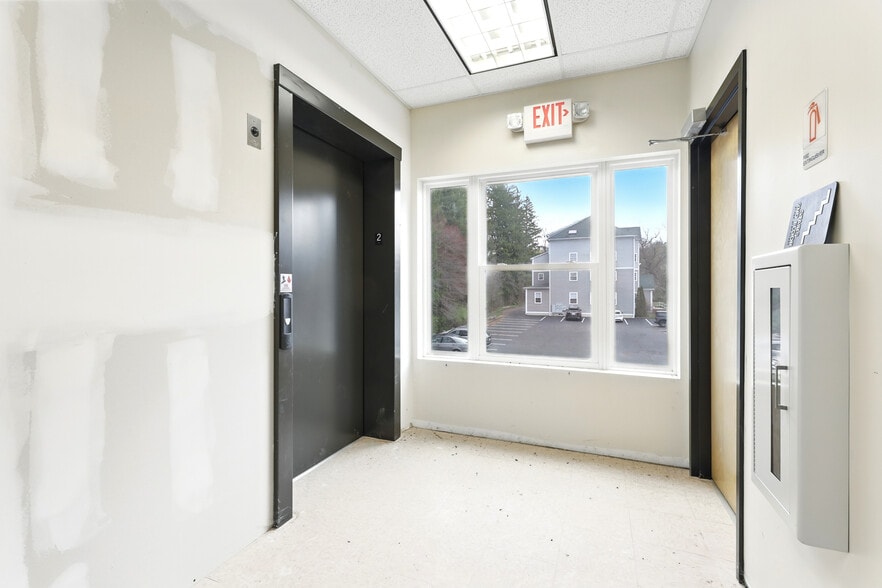 More Photos Of , Belchertown Office For Sale