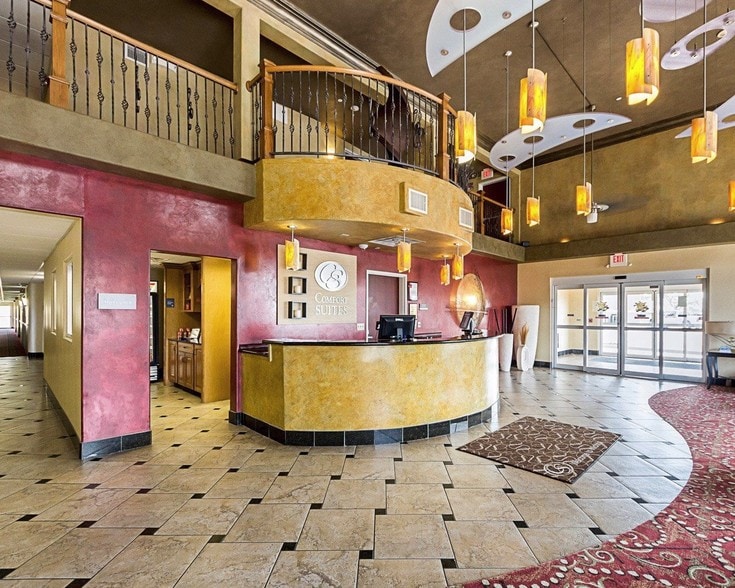 More Photos Of 7515 W Taft St, Wichita Hotel For Sale