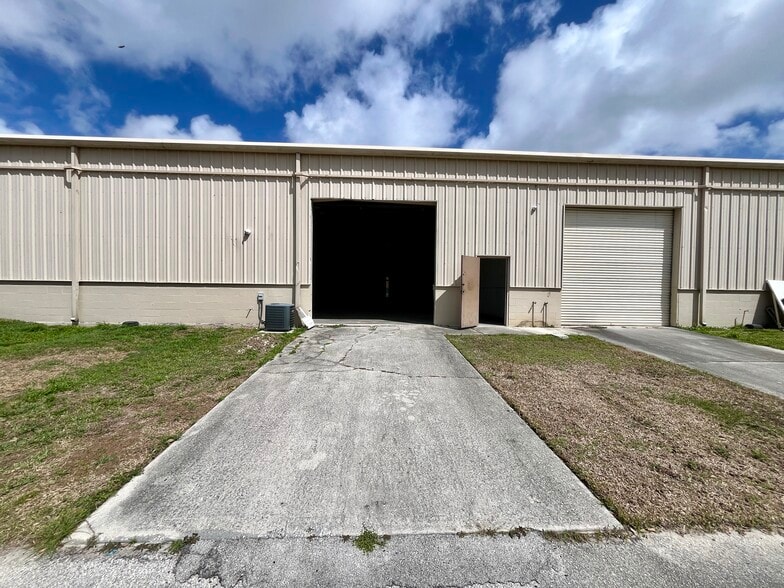More Photos Of 4101-4119 Bandy Blvd, Fort Pierce Unknown For Lease