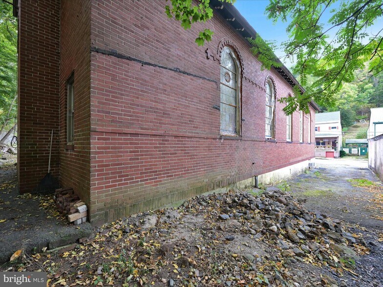 More Photos Of 45 Main St, Pottsville Religious Facility For Sale