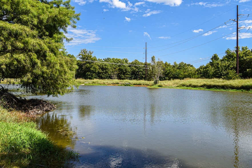 More Photos Of 19626 State Highway 1E, Ada Land For Sale