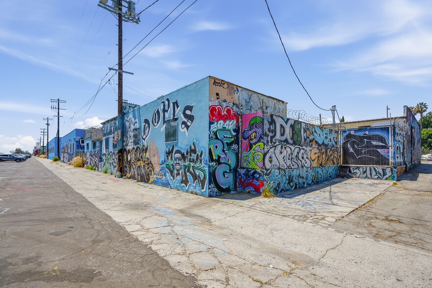More Photos Of 5390-5396 Alhambra Ave, Los Angeles Light Manufacturing For Sale
