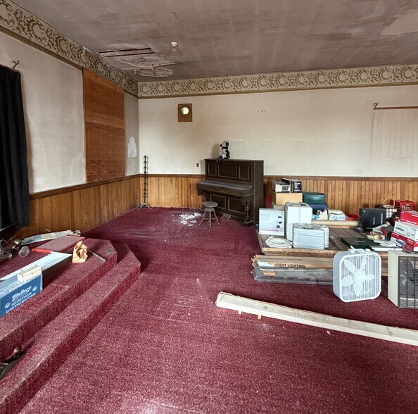 More Photos Of 913 Portland St, Rochester Apartments For Sale