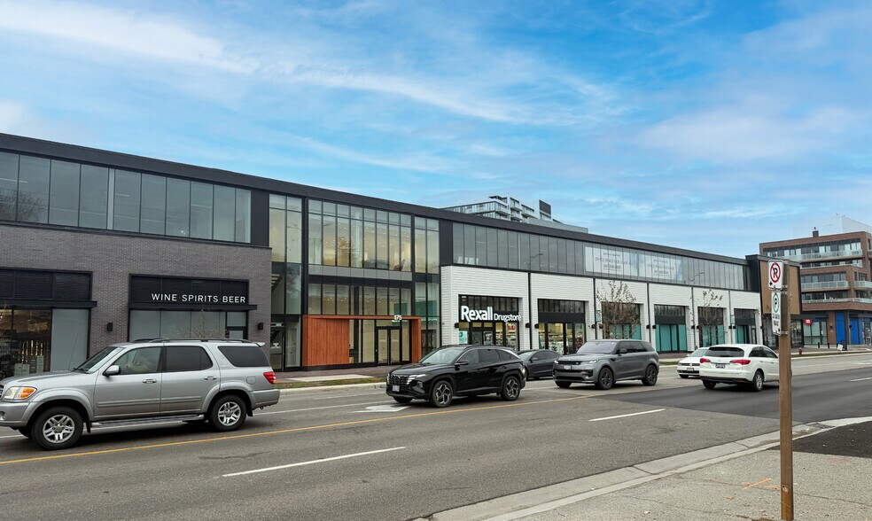 More Photos Of 175 Lakeshore Rd W, Mississauga Unknown For Lease