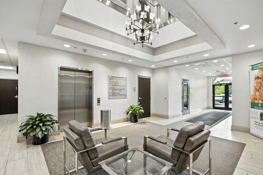 More Photos Of 6805 Avery-Muirfield Dr, Dublin Medical For Sale