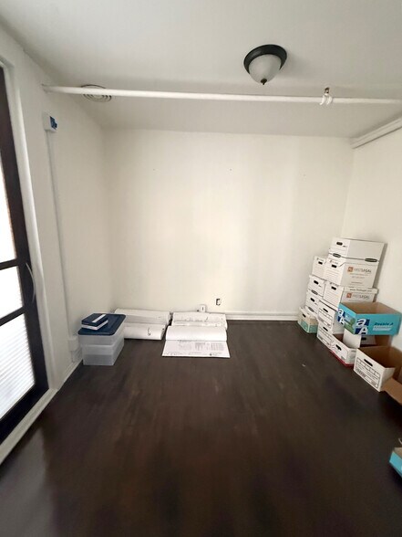 More Photos Of 8906 W Olympic Blvd, Beverly Hills Office For Lease