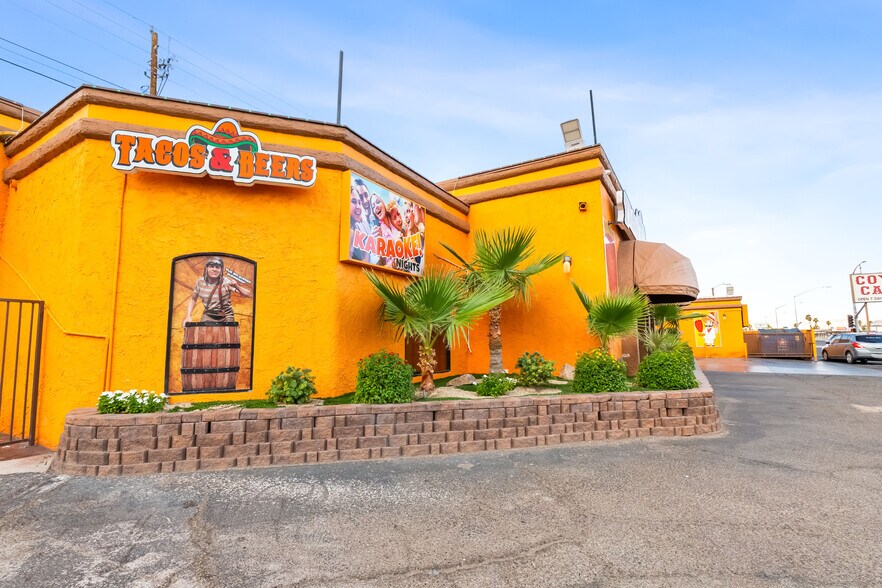 More Photos Of 1884 Arizona 95, Bullhead City General Retail For Sale