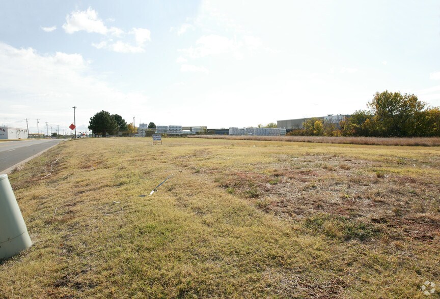 Primary Photo Of 7005 S Sooner Rd, Oklahoma City Land For Sale