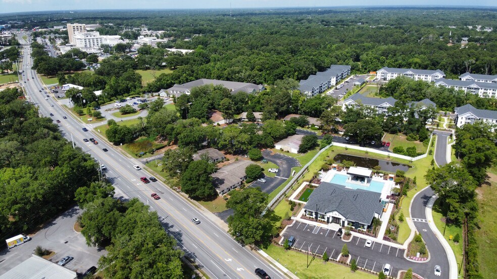 More Photos Of 8619 N Davis Hwy, Pensacola Apartments For Sale
