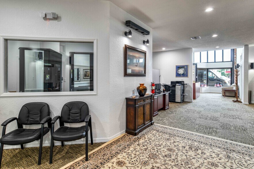 More Photos Of 621 St Johns Ave, Palatka Storefront For Sale