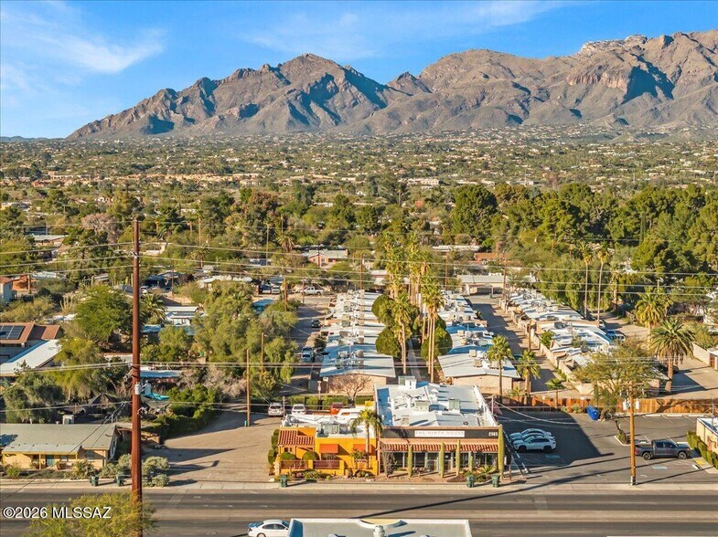 More Photos Of 2559 E Fort Lowell Rd, Tucson Office Residential For Sale