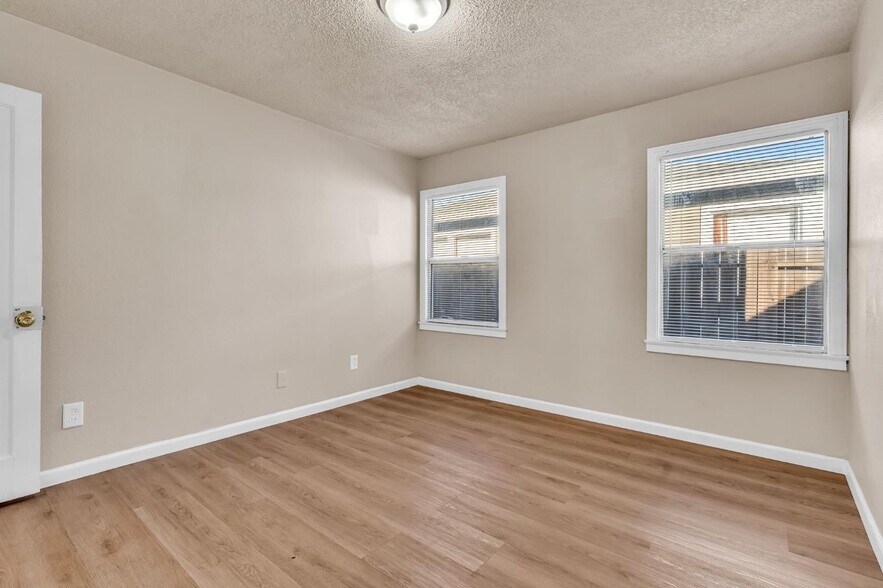 More Photos Of 1146 N Monroe St, Stockton Apartments For Sale