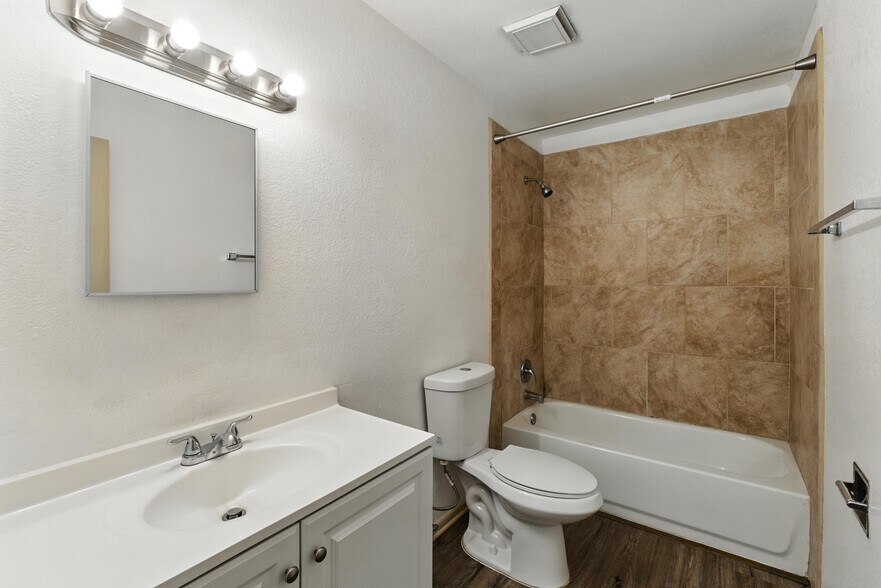 More Photos Of 1325 Fillmore Ave, Alamogordo Apartments For Sale