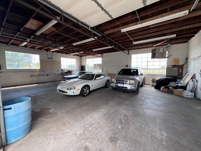 More Photos Of 10001 Highway 54, Pratt Industrial For Sale