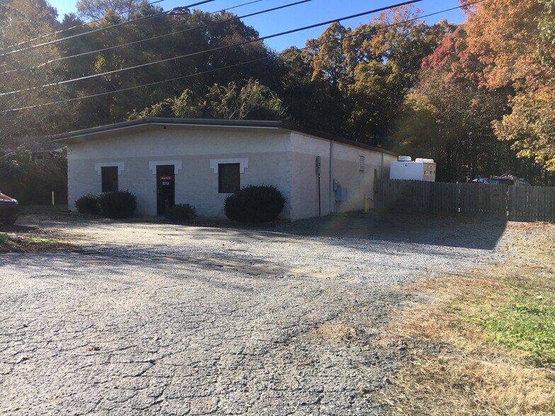 Primary Photo Of 1405 Shannon Bradley Rd, Gastonia Warehouse For Lease