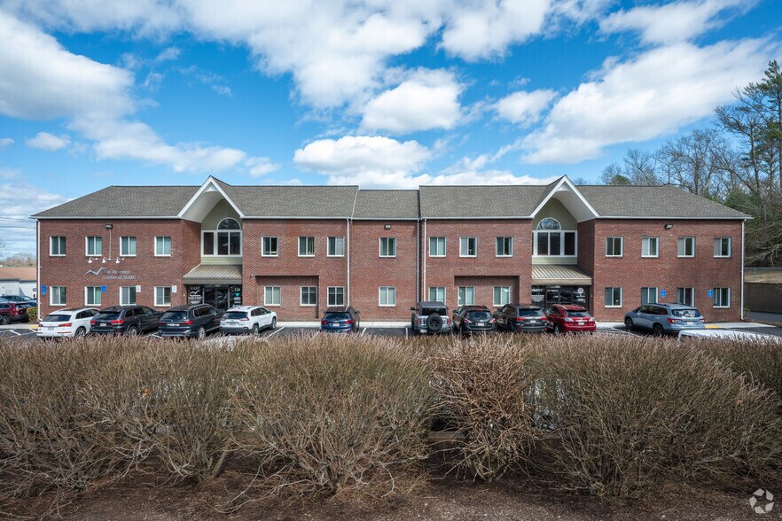 Primary Photo Of 118 Long Pond Rd, Plymouth Medical For Lease