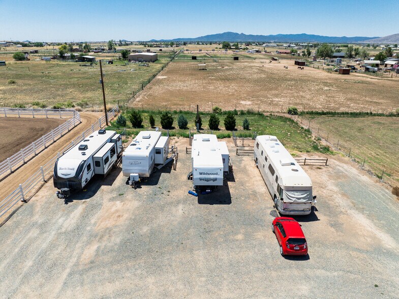 More Photos Of 7950 N Coyote Springs Rd, Prescott Valley Horse Stables For Sale