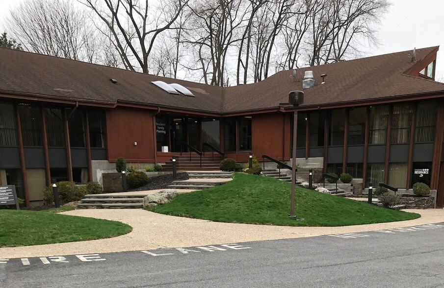 Primary Photo Of 111 Torrey St, Brockton Medical For Lease