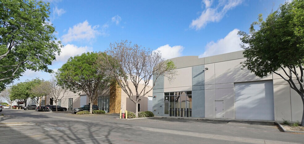 More Photos Of 2260 Macarthur Dr, Tracy Warehouse For Sale