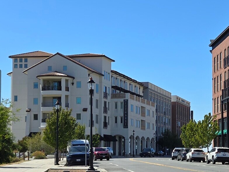 More Photos Of 2525 Bayfront Blvd, Hercules Apartments For Lease